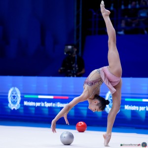 ita 40438 raffaeli sofia sfe08366 copia simone ferraro ph